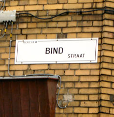 Wie is Bind?
